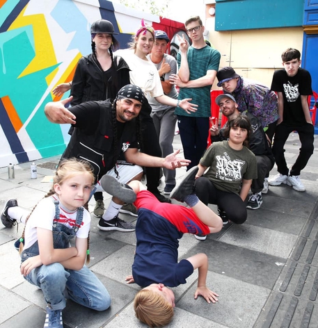 picture for projectStory: Street Factory: Everyone needs support picture for projectStory: Street Factory: Everyone needs support